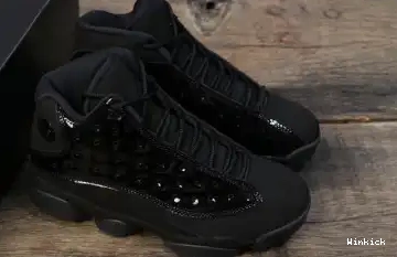 13 AIR JORDAN CAP 414571-012 AND GOWN 0604